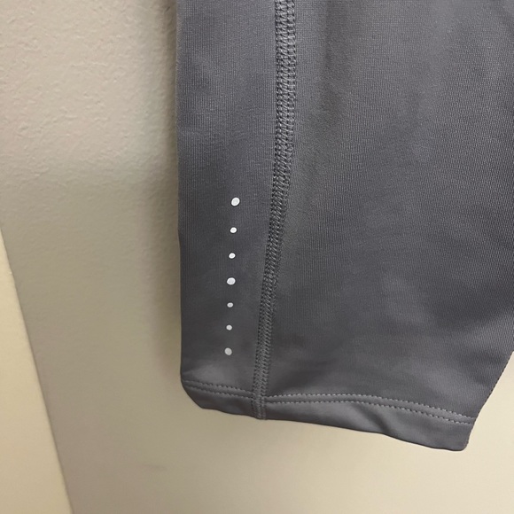 NWT. Layer 8 Leggings. Blue/Gray. Size 2XL. - Picture 5 of 7